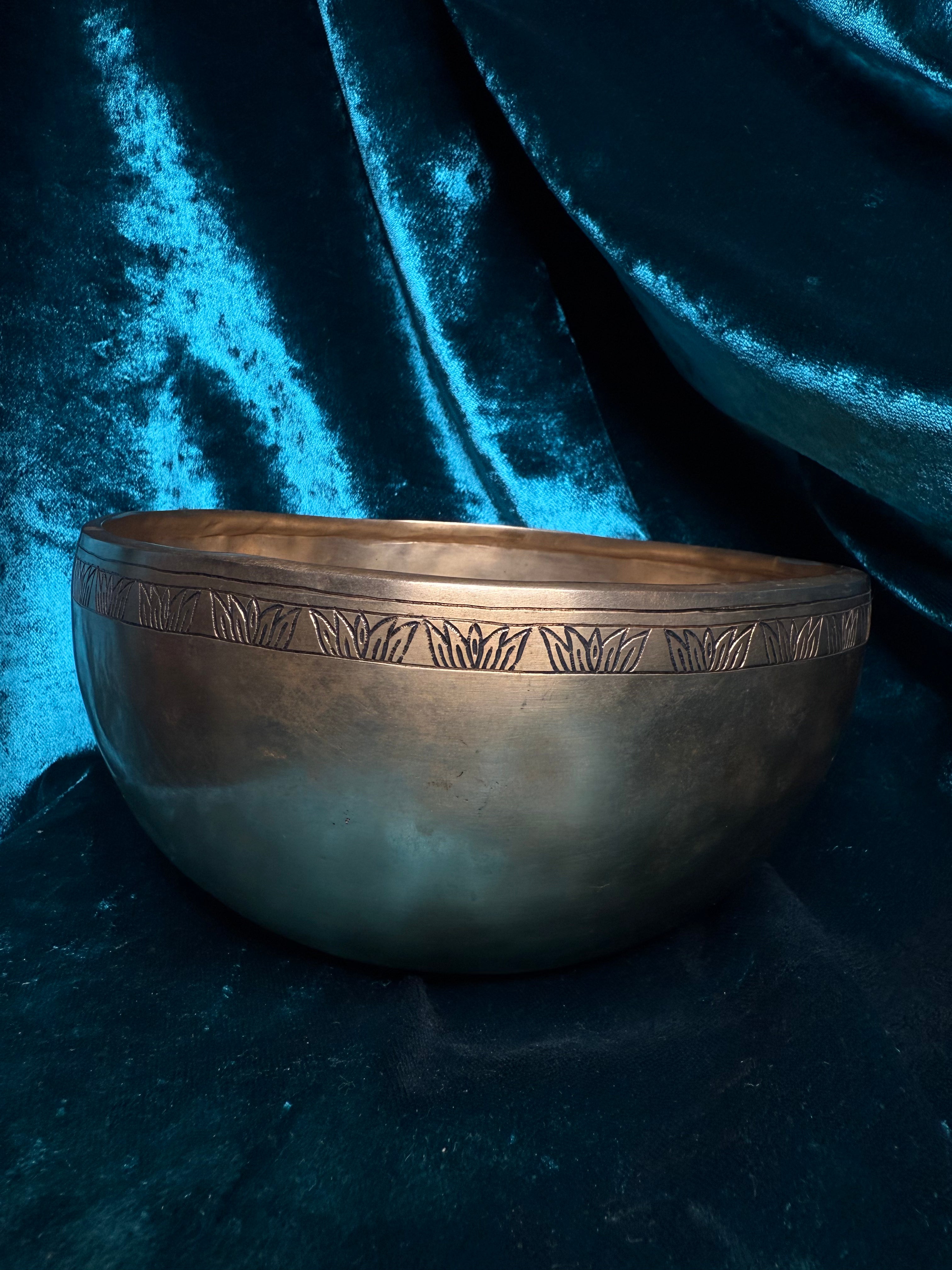 Тибетская чаша №306