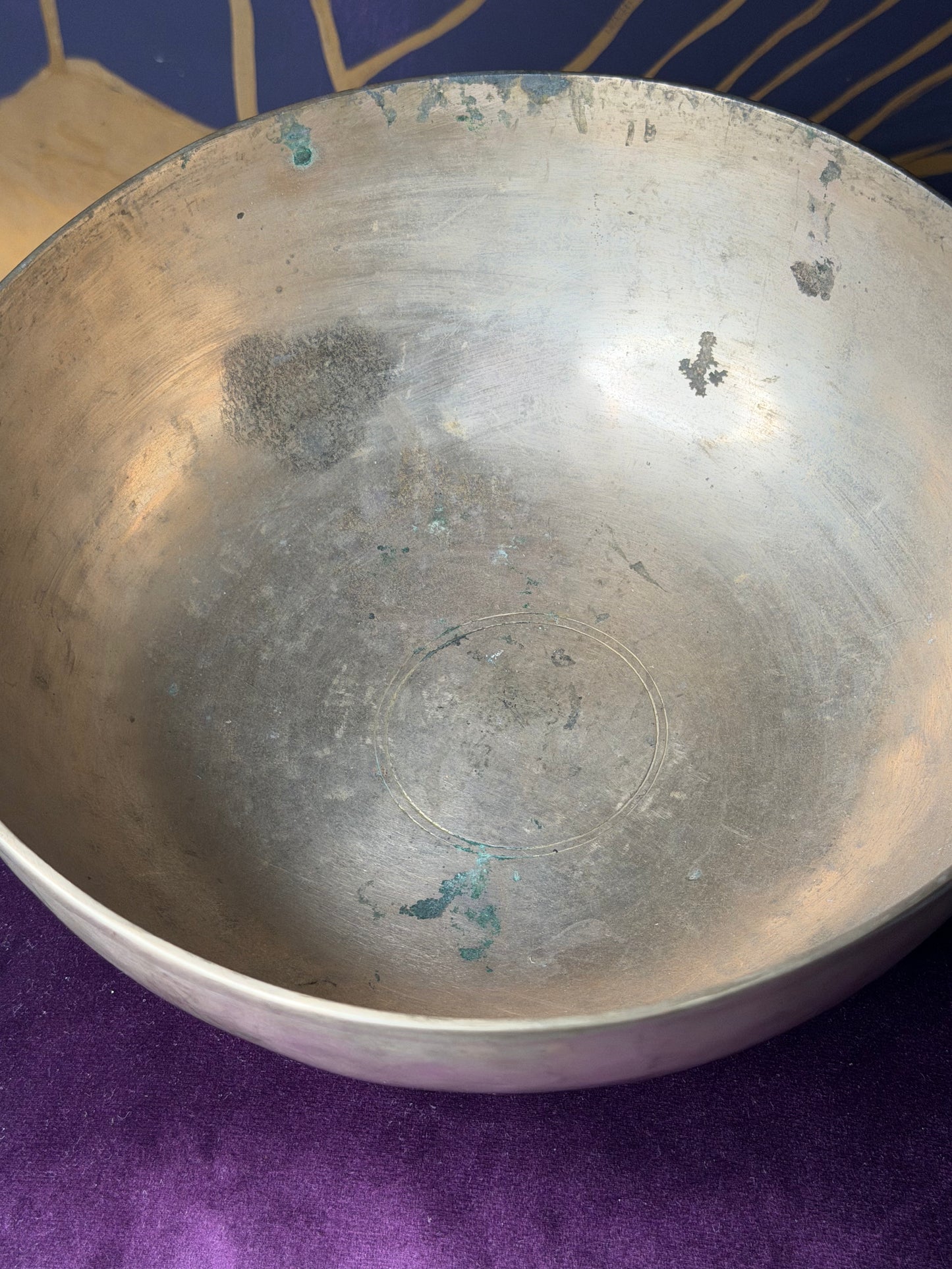 Tibetan bowl No. 2000