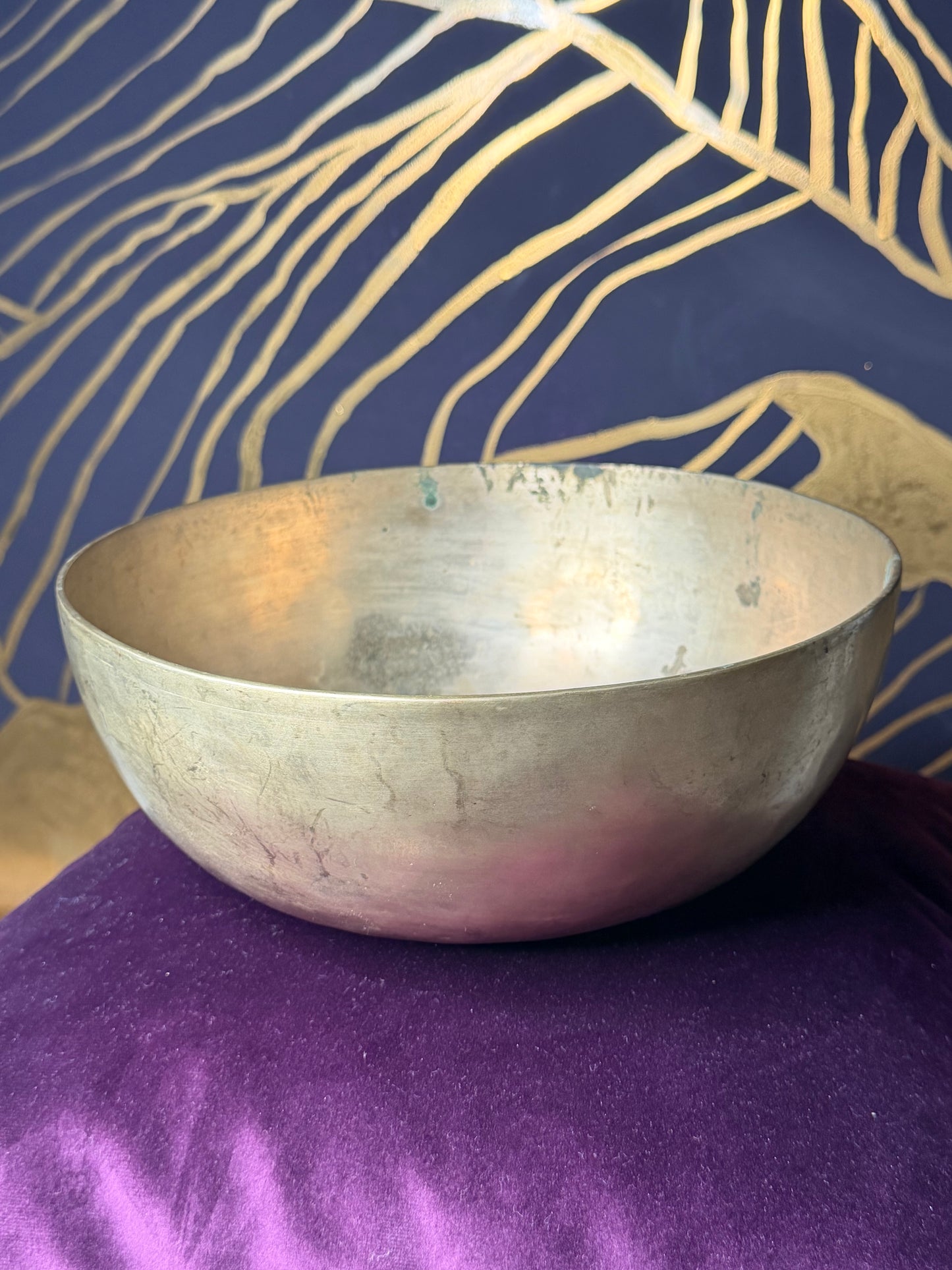 Tibetan bowl No. 2000