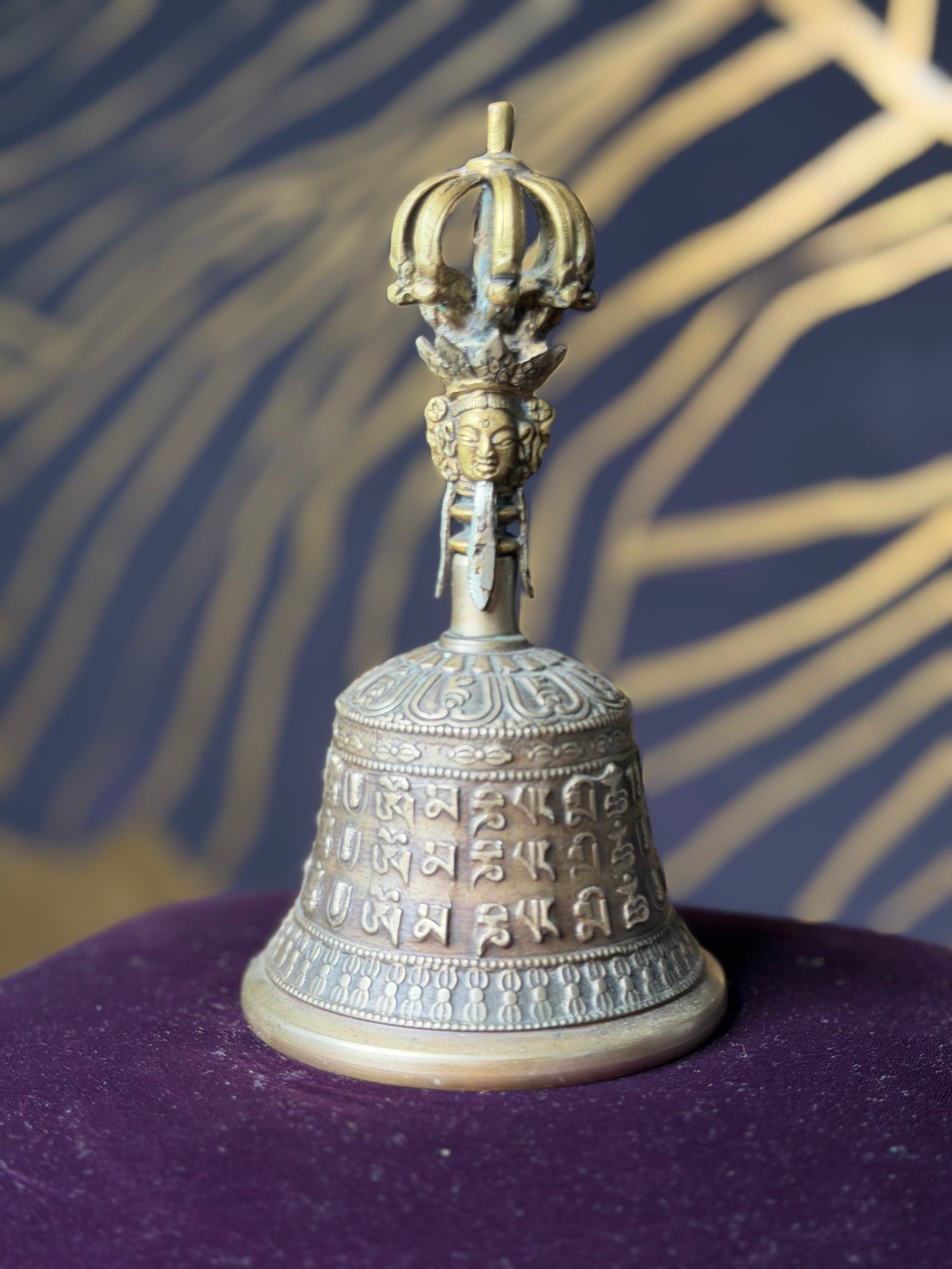 Тибетские ритуальные колокольчики (несколько видов)