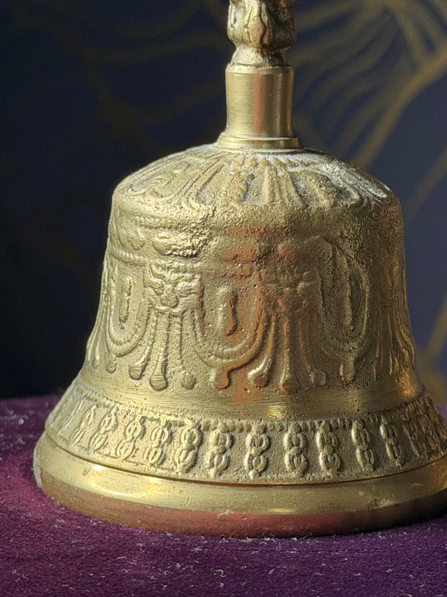 Тибетские ритуальные колокольчики (несколько видов)